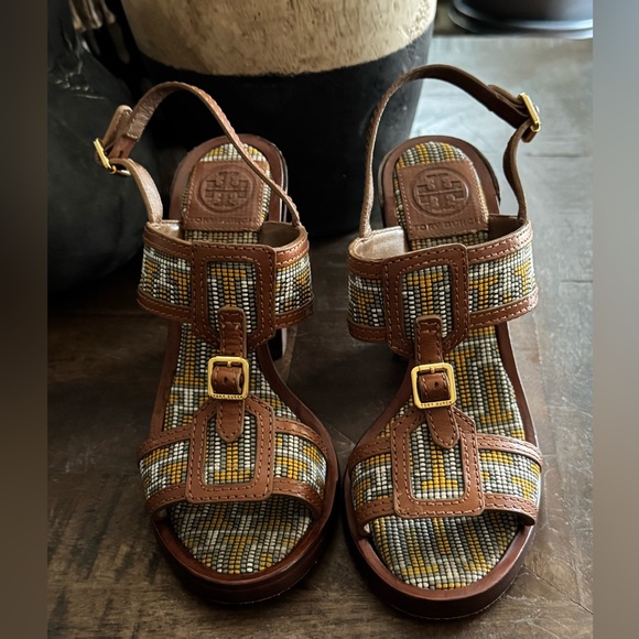EUC Tory Burch Florian Aztec leather Sandal size 7 - Picture 1 of 14